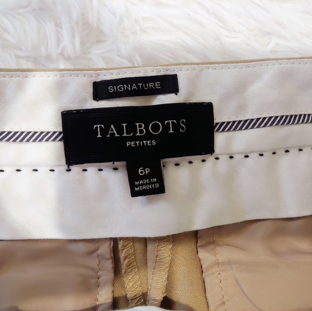 🎈Talbots Cropped Pants🎈 - Picture 3 of 5